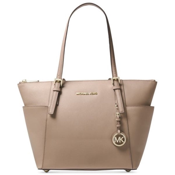 NWOT Michael Kors Jet Set Beige Bag - Picture 2 of 7